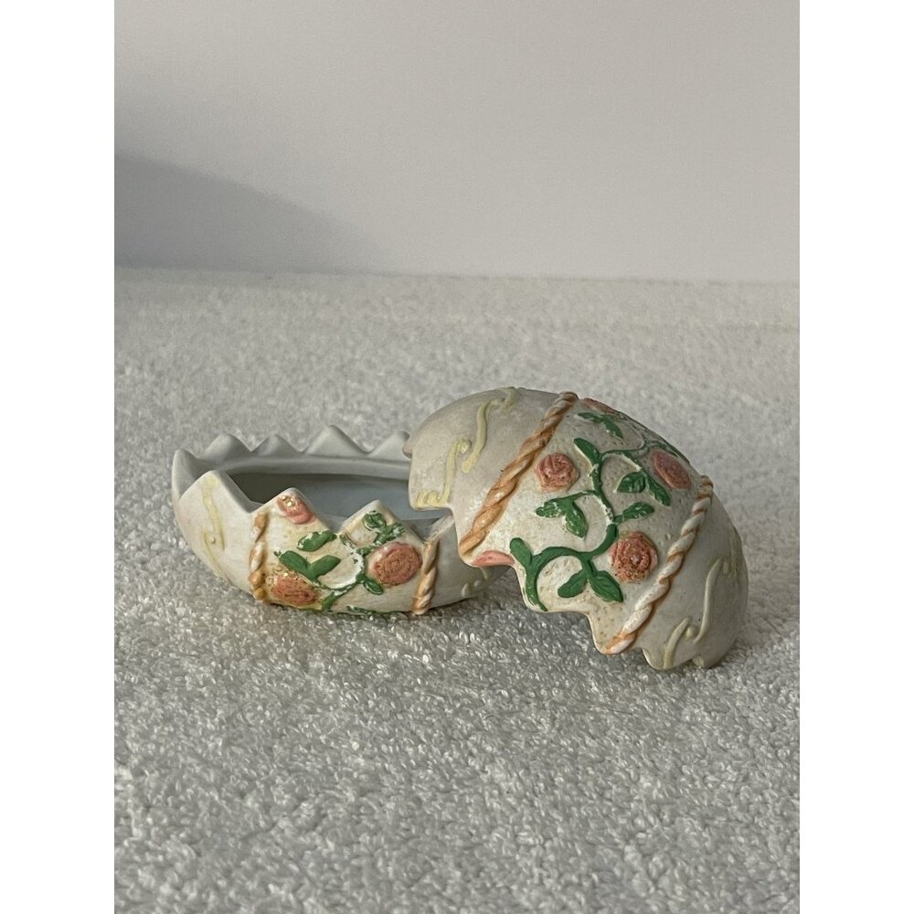 Vintage Easter Cracked Egg Resin 3”